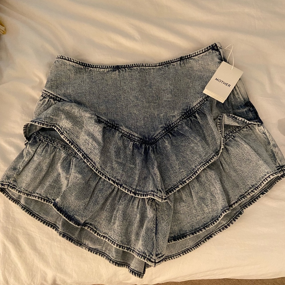 MOTHER DENIM THE RUFFLE MINI SKIRT